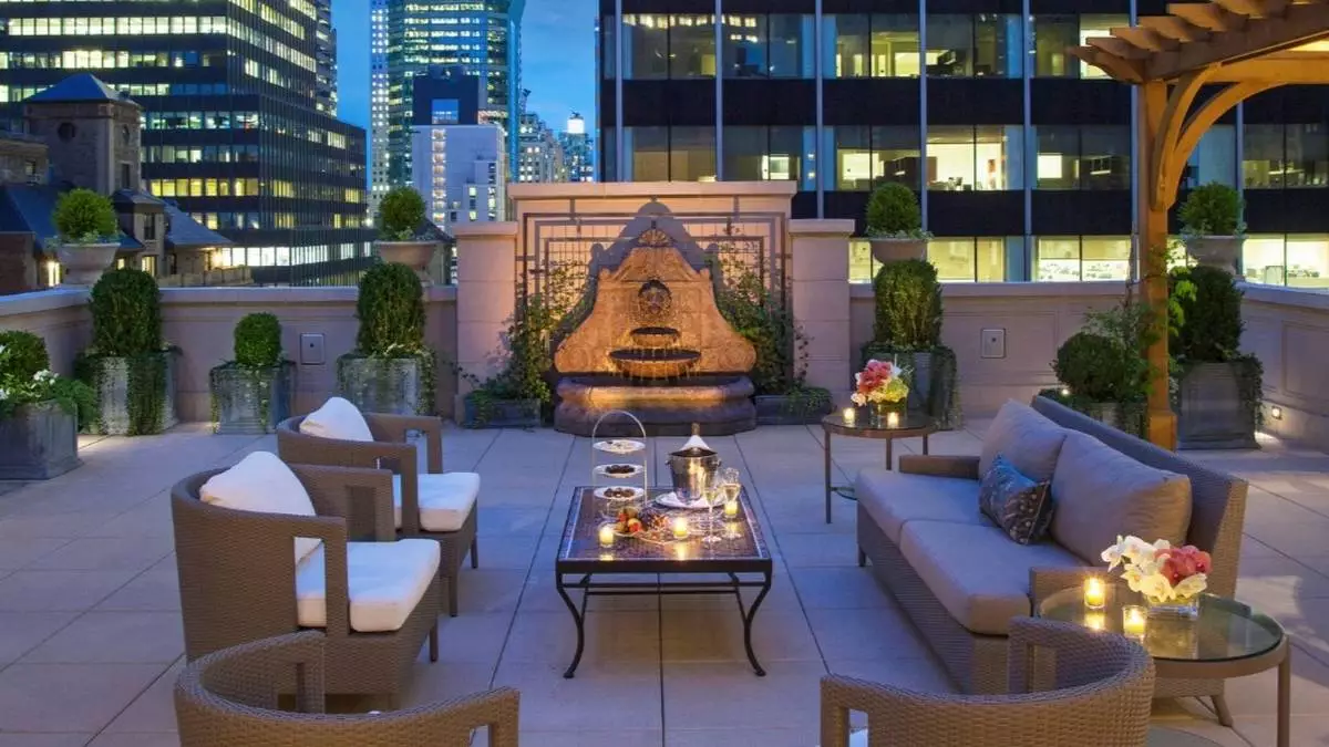 InterContinental New York Barclay (1926) New York, New York. Credit: InterContinental New York Barclay and Historic Hotels of America.