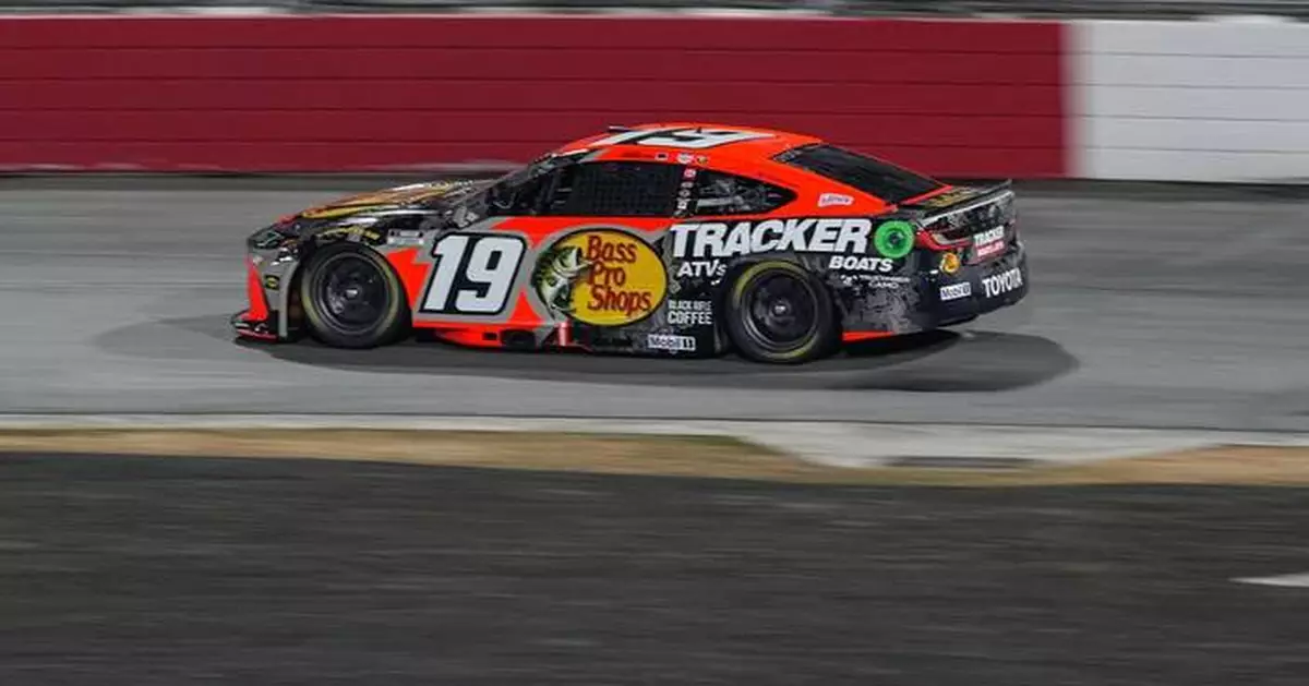 Kyle Busch grabs Daytona 500 pole, chasing a win that has eluded him for 20 starts