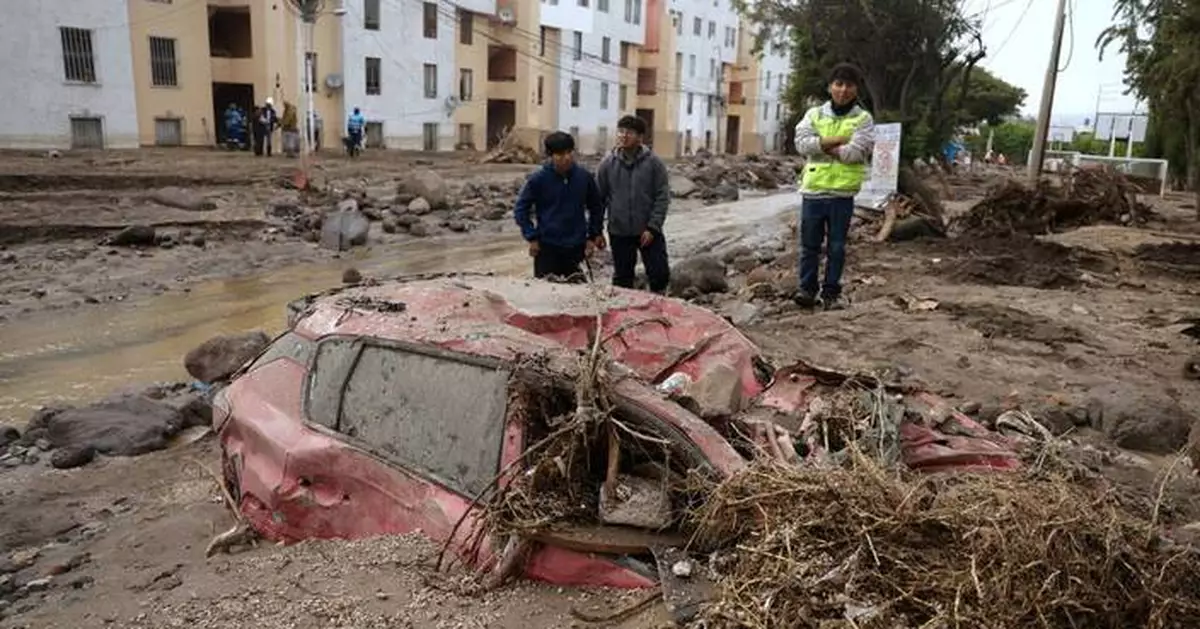 Father and son killed by mudslide in Peru as floods affect thousands of homes in southern provinces