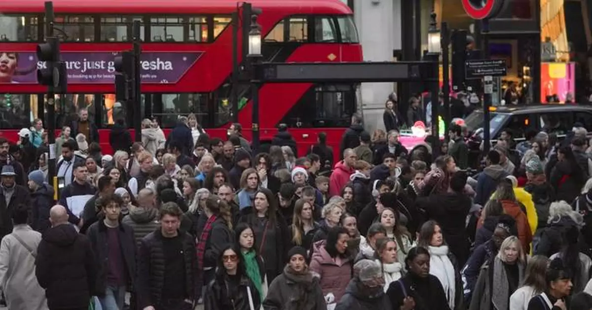 Vehicles to be banned in revamp of part of London's Oxford Street