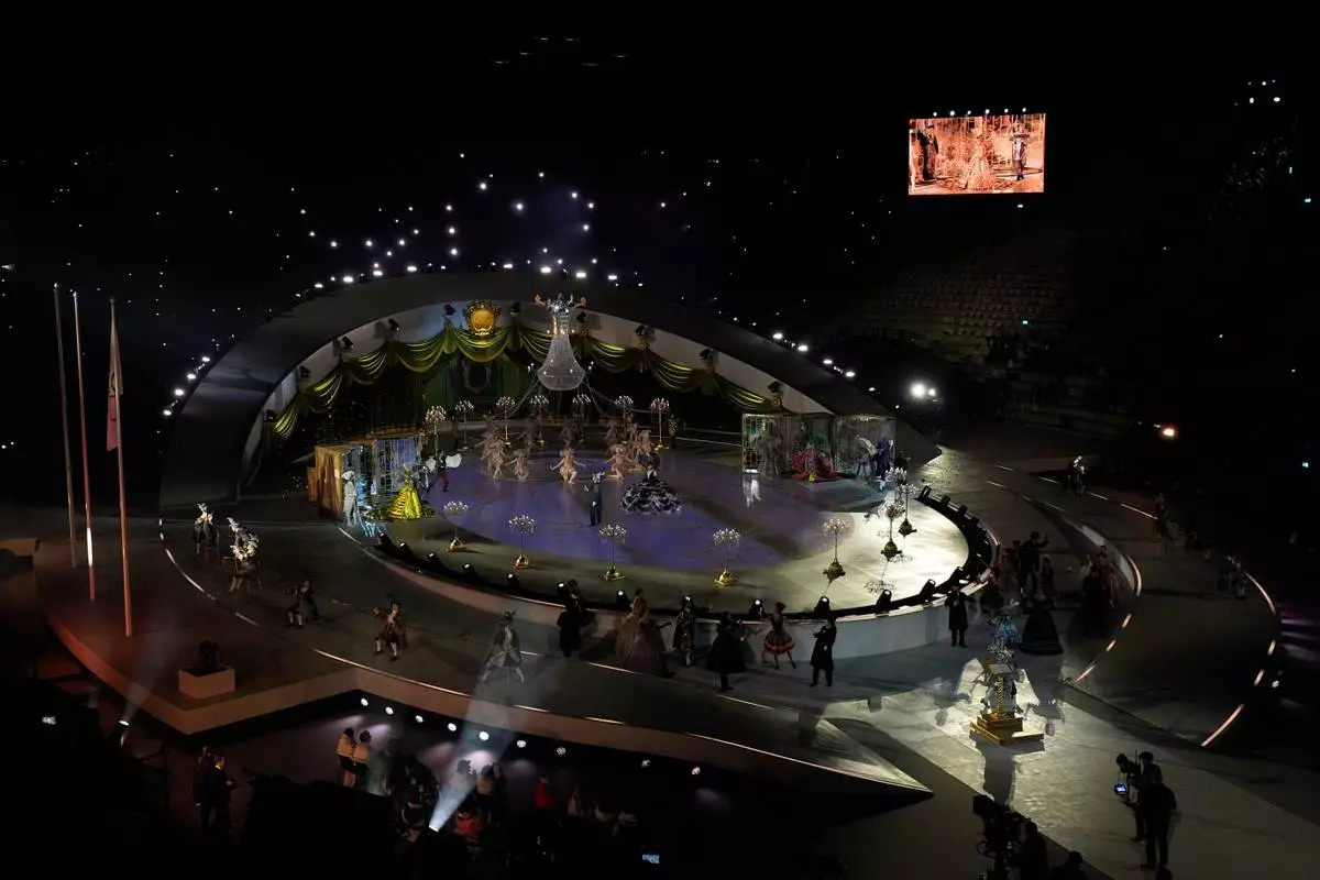 Artists perform during the closing ceremony of the 2026 Winter Olympics, in Verona, Italy, Sunday, Feb. 22, 2026. (AP Photo/Ashley Landis)