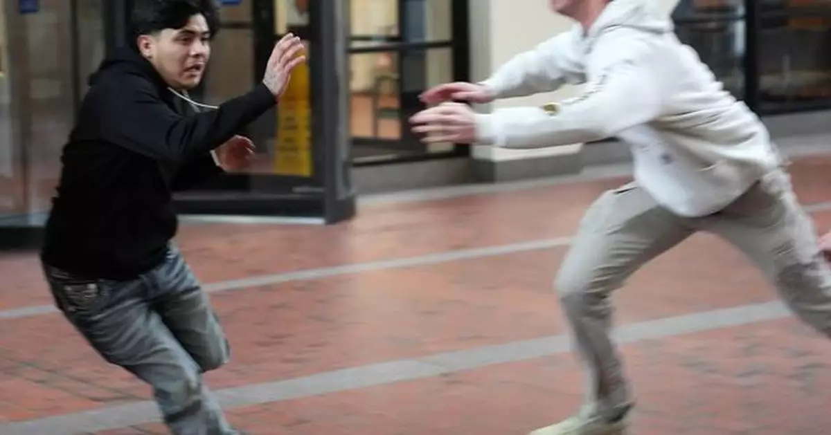 Gov. Tim Walz says federal immigration crackdown in Minnesota could end within days