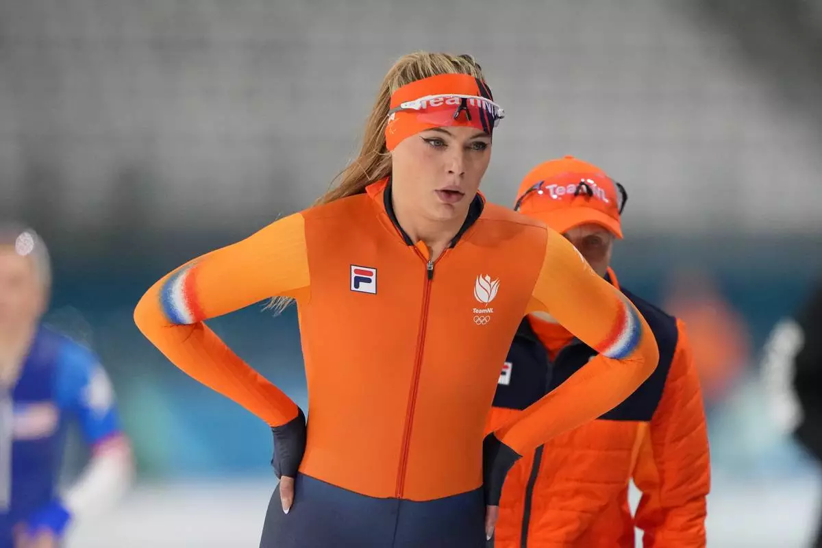 Jutta Leerdam of the Netherlands warms up during a speedskating training session, at the 2026 Winter Olympics, in Milan, Italy, Thursday, Feb. 5, 2026. (AP Photo/Lee Jin-man)