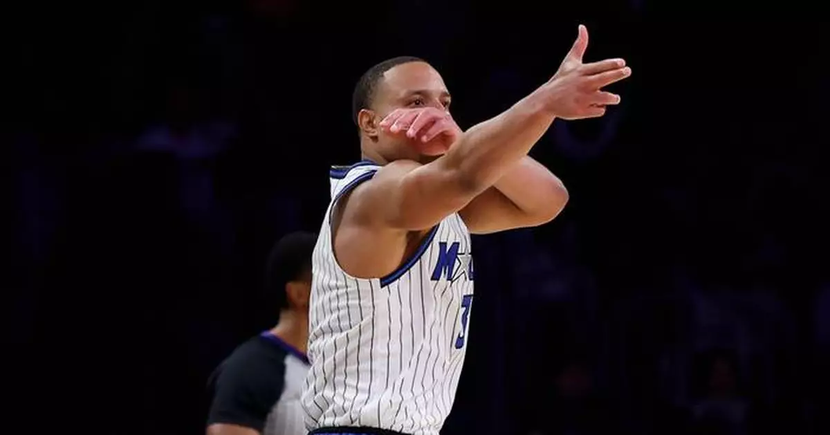 Wendell Carter Jr. scores late winner in Magic's 110-109 victory over slumping Lakers