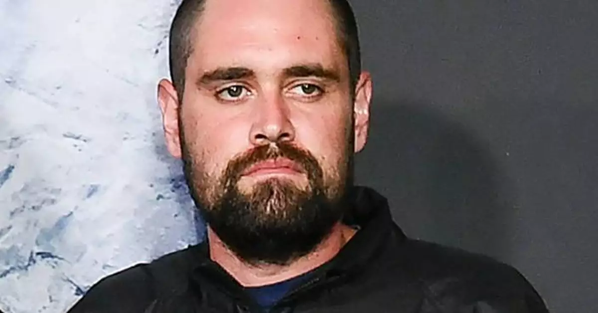 Rob Reiner's son returns to court, may enter plea in the killing of his parents