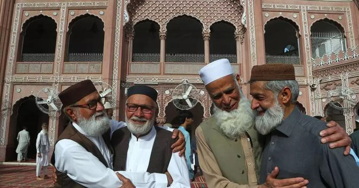 A look at Ramadan and how Muslims observe the holy month