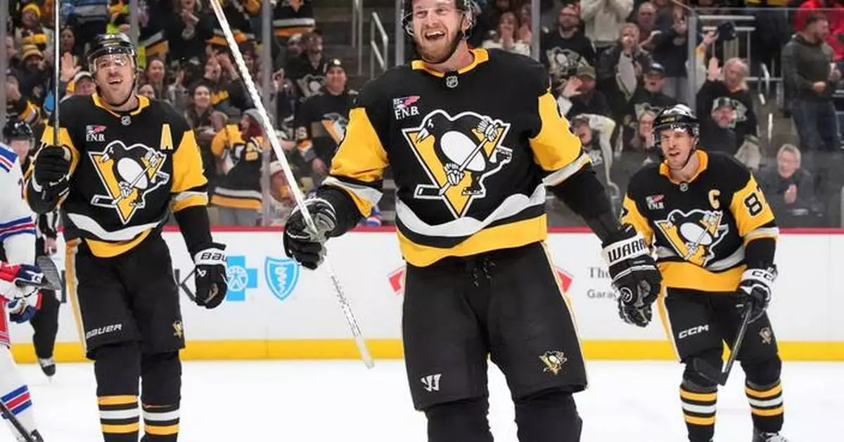 Mantha and Acciari score twice, Penguins running winning streak to 6 by holding off the Rangers 6-5