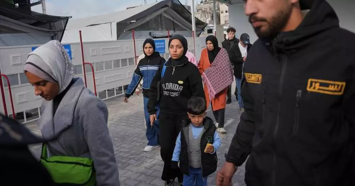 Gaza's Rafah border crossing has reopened but few people get through