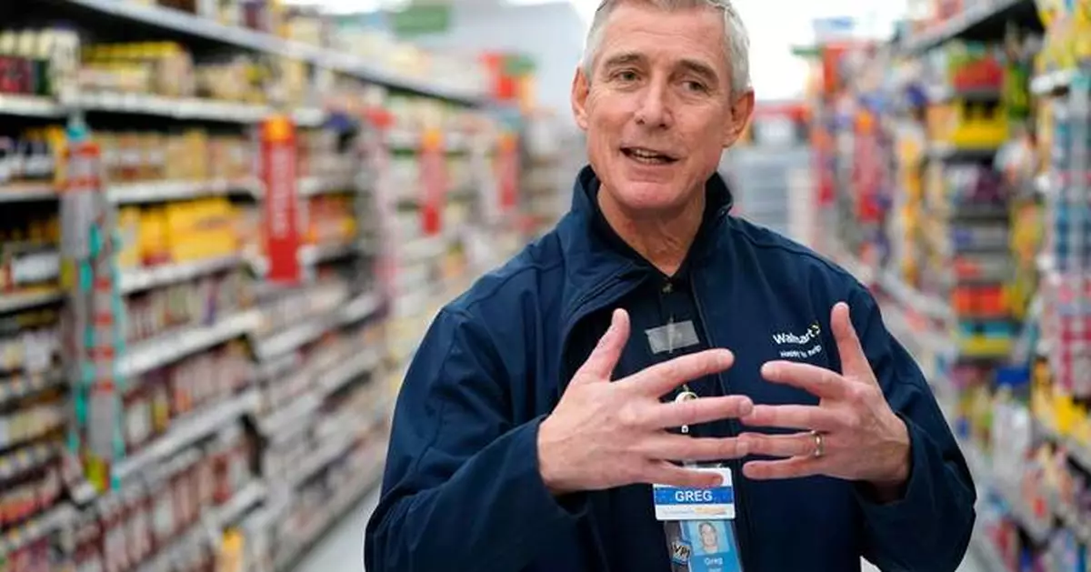 Kroger names former Walmart executive as its new CEO