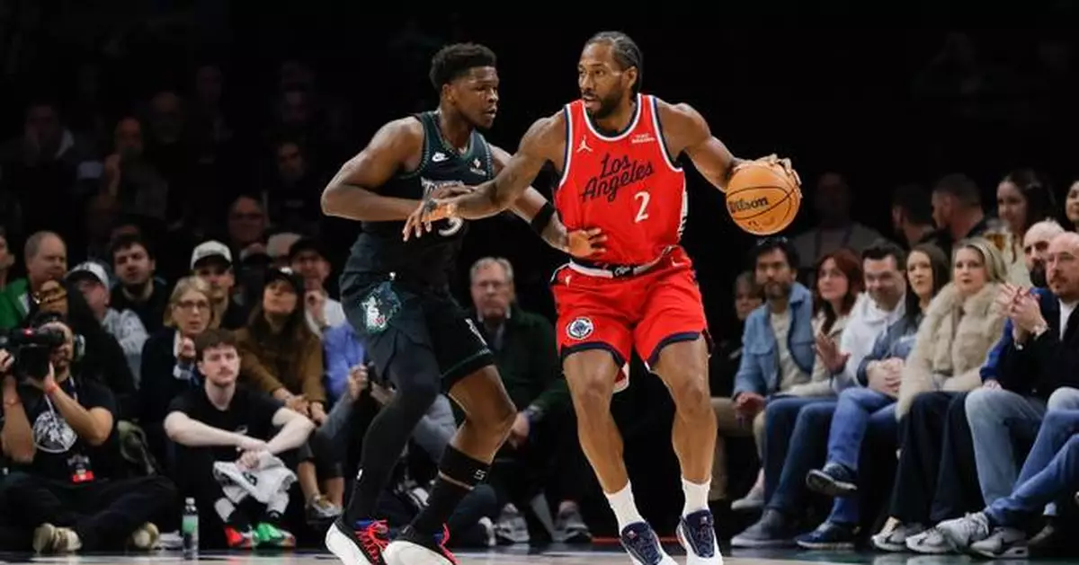 Leonard scores 41 points to help the Clippers rout the slumping Timberwolves