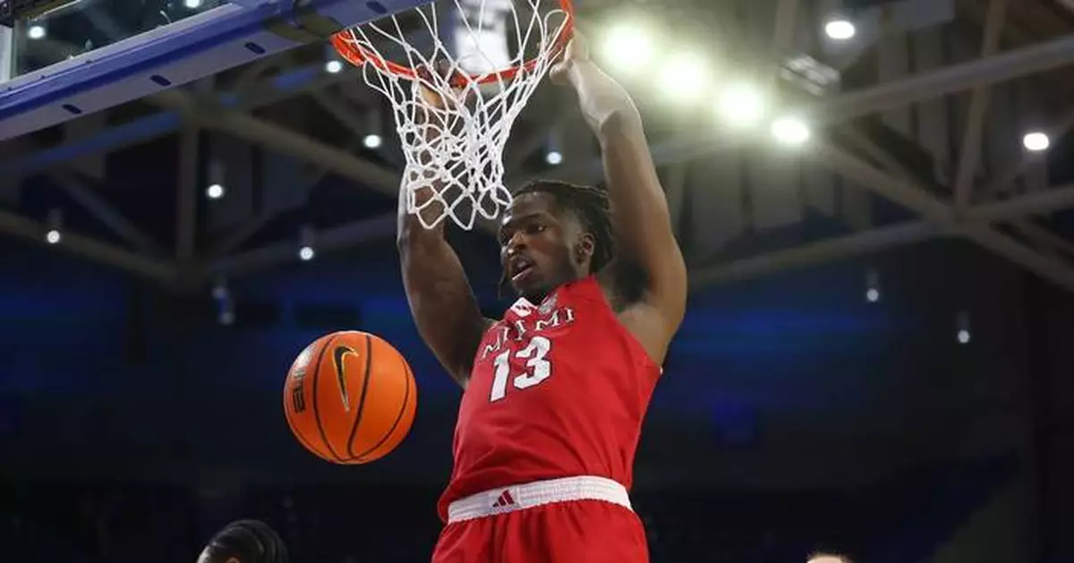 No. 23 Miami (Ohio) extends winning streak to 23 games with 73-71 victory over Buffalo