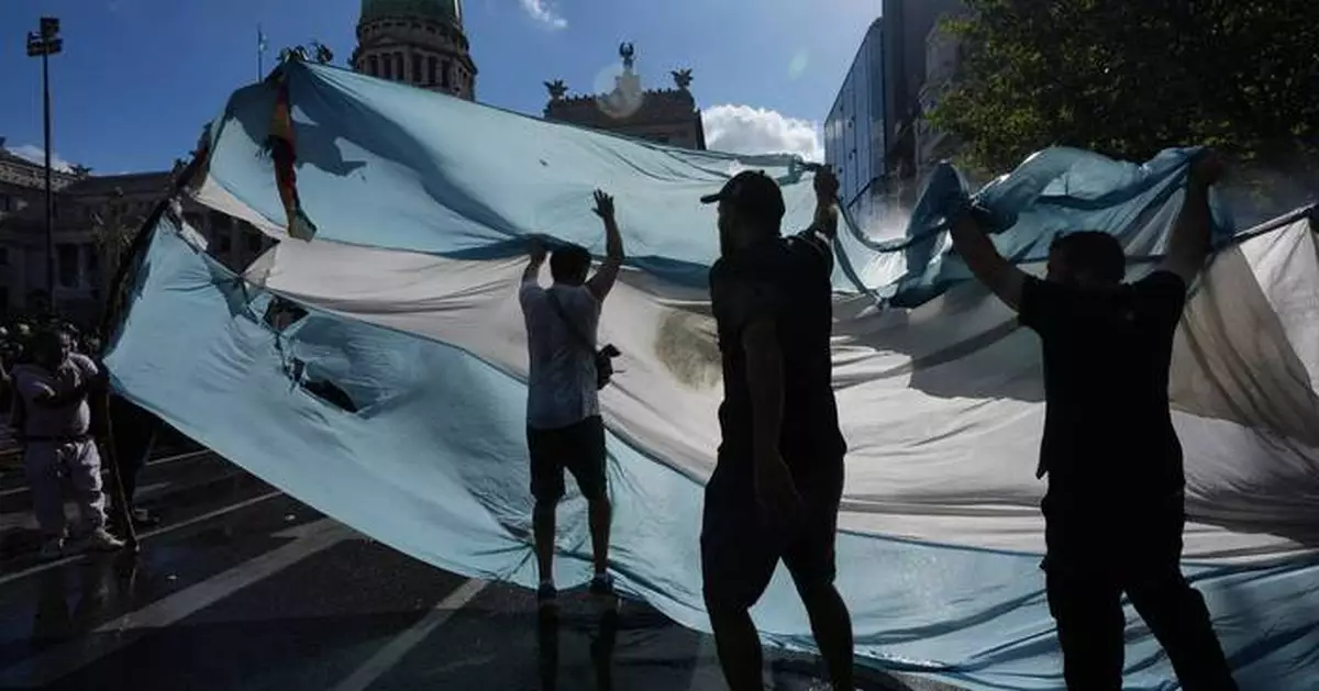 Argentina's Senate convenes for final labor reform vote, as unions and opposition march in protest