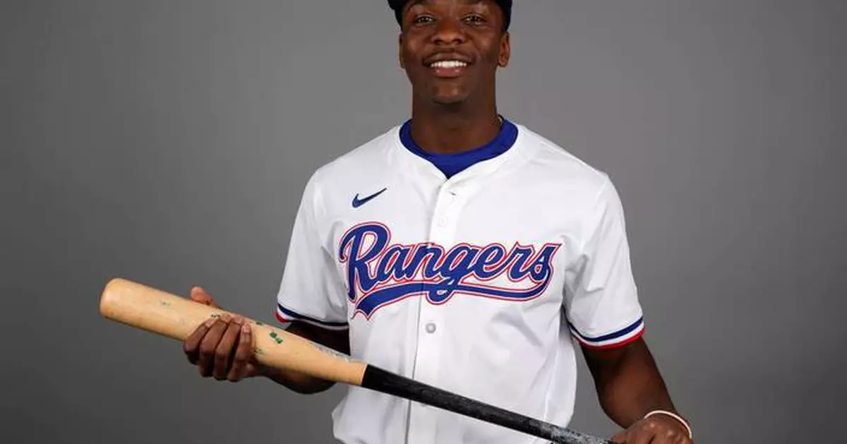 Rangers lose top prospect, infielder Sebastian Walcott, to UCL injury and surgery