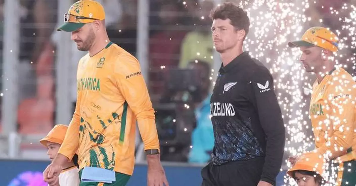 'Dodgy burger' rules Santner out against Canada as New Zealand targets T20 World Cup Super 8s