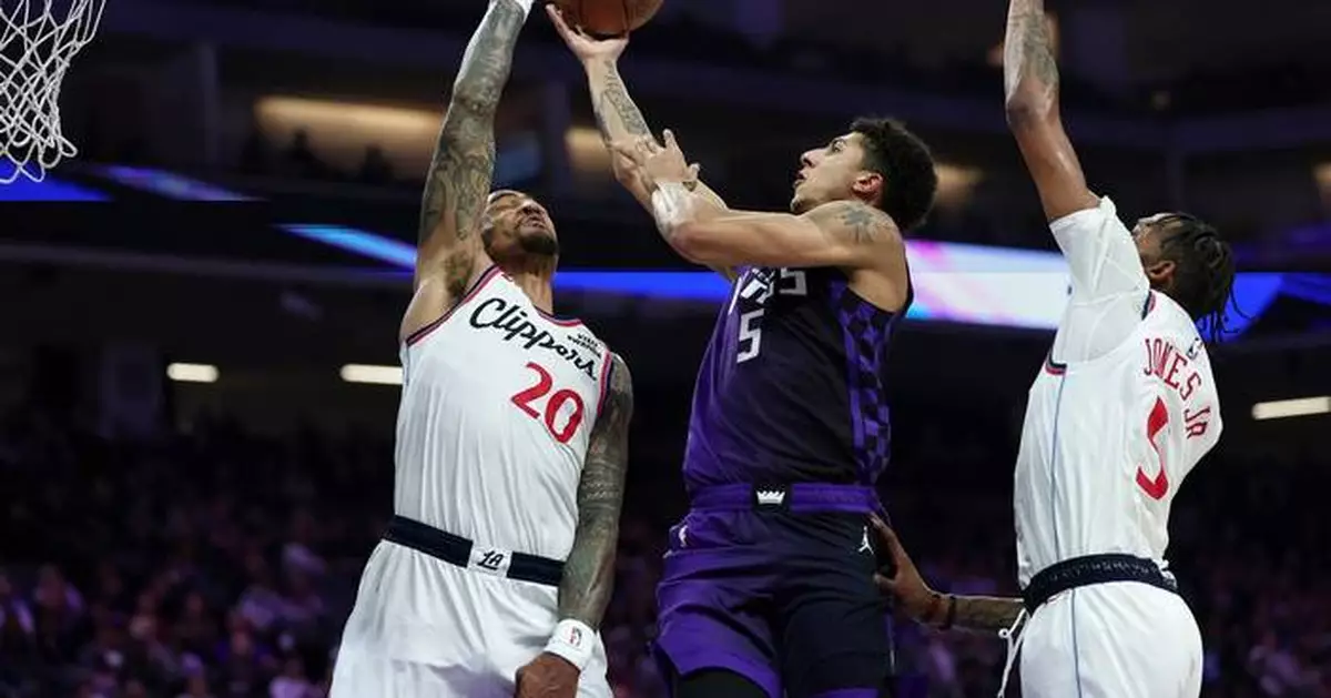 Kawhi Leonard's 31 points lift Clippers over Kings, handing Sacramento 11th straight loss