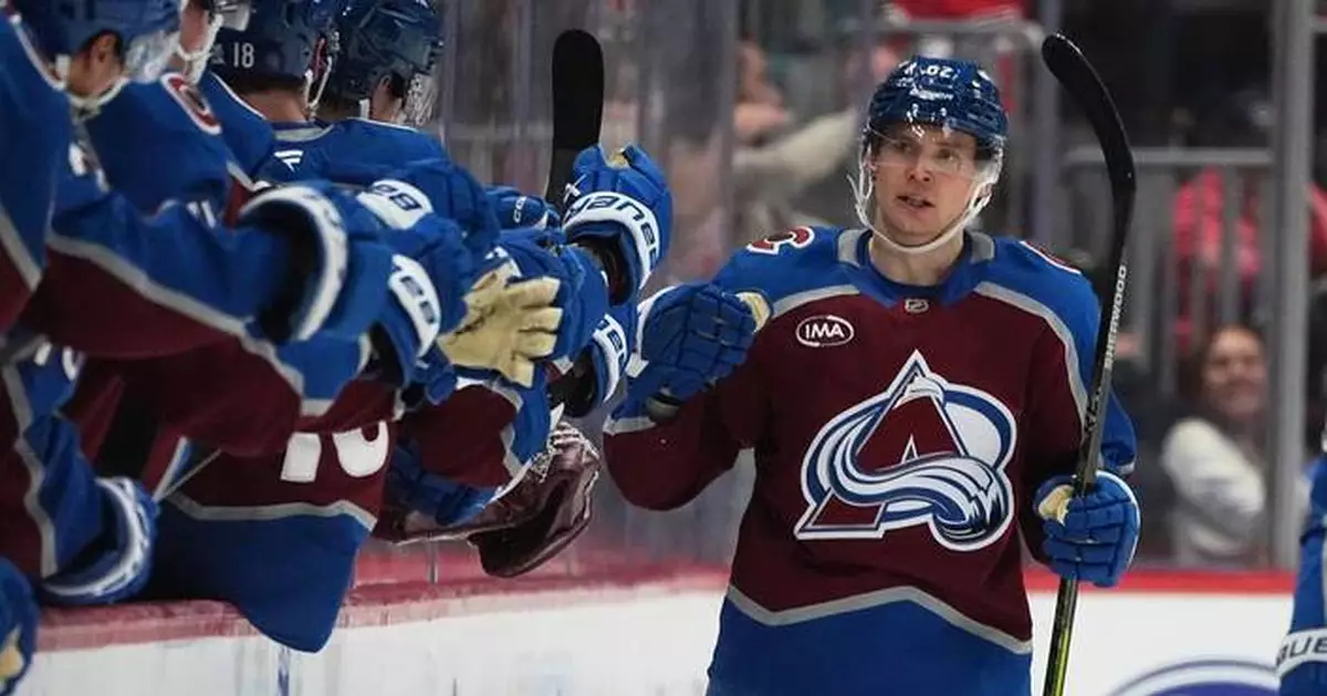 Lehkonen scores 2 goals and MacKinnon reaches 700 assists as Avalanche sink Sharks, 4-2