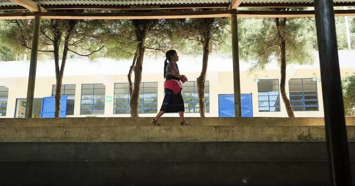 Guatemalan school hosts Kaqchikel performance to promote Indigenous language preservation