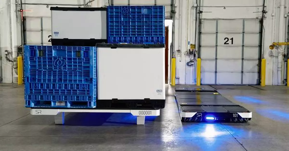 Slip Robotics Brings Autonomous Loading to More Routes with SlipLift