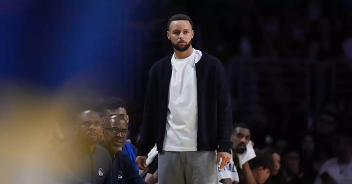 Injured Warriors star Stephen Curry to sit out All-Star Game with lingering right knee injury