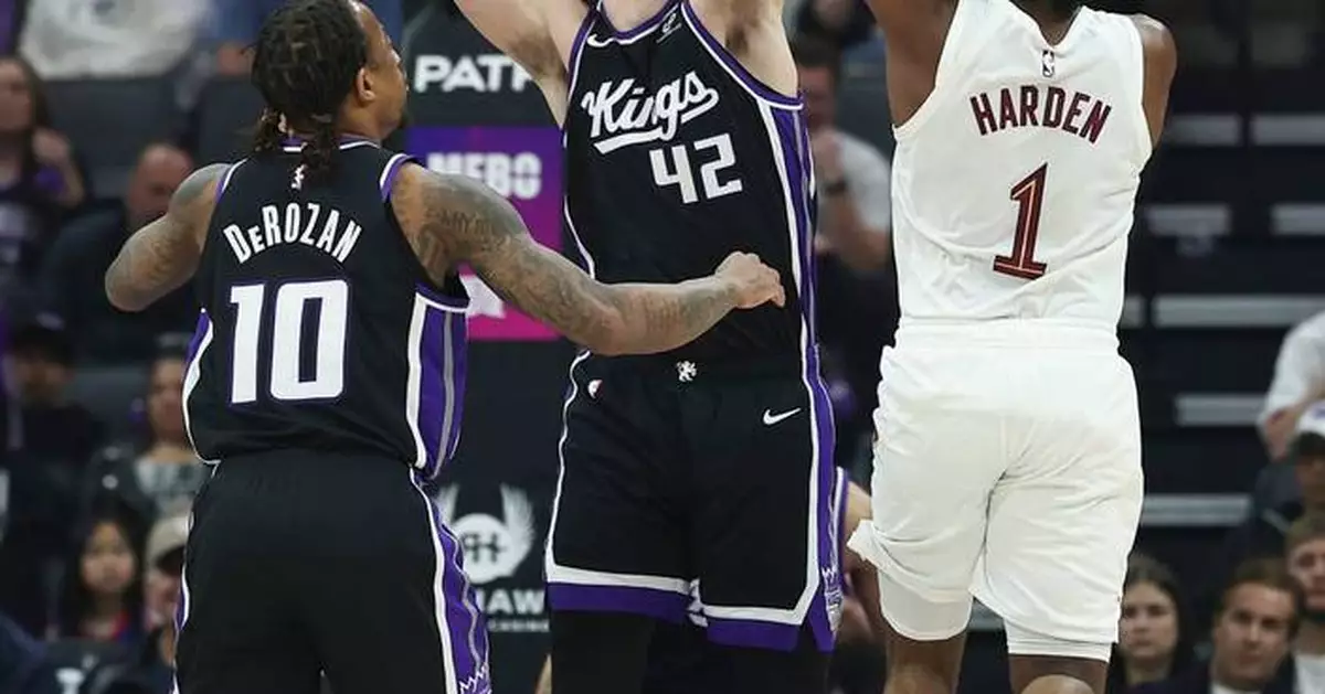 Harden scores 23 in Cavaliers debut, Mitchell leads with 35 in 132-126 win over Kings