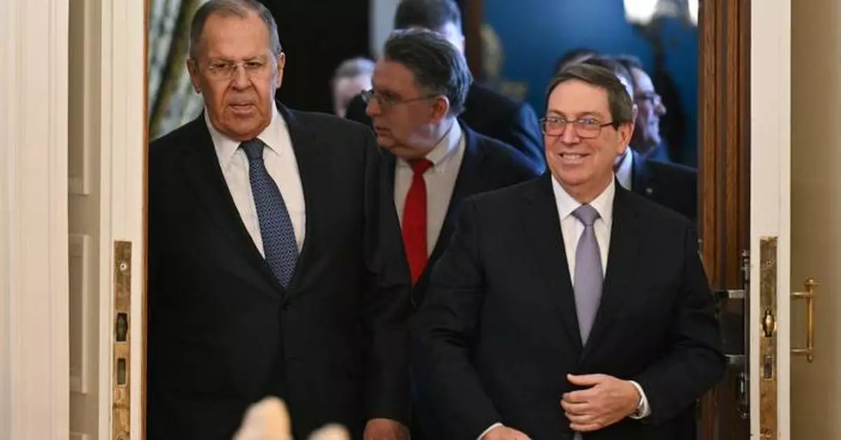 Russia hosts Cuban foreign minister and urges US not to blockade Cuba