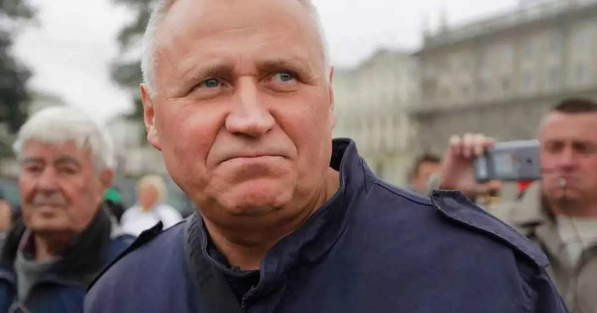 Belarusian politician Mikola Statkevich released from prison after stroke