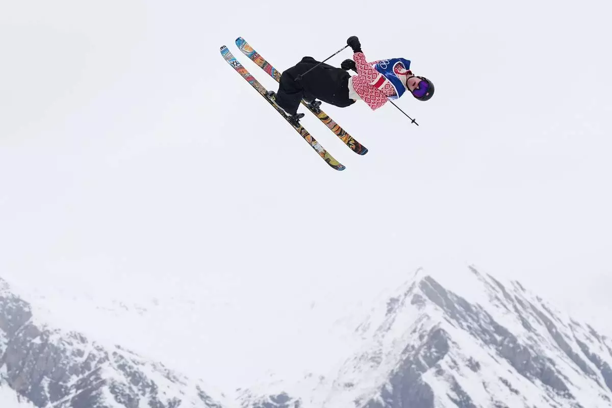 Norway's Birk Ruud competes during the men's freestyle skiing slopestyle finals at the 2026 Winter Olympics, in Livigno, Italy, Tuesday, Feb. 10, 2026. (AP Photo/Gregory Bull)