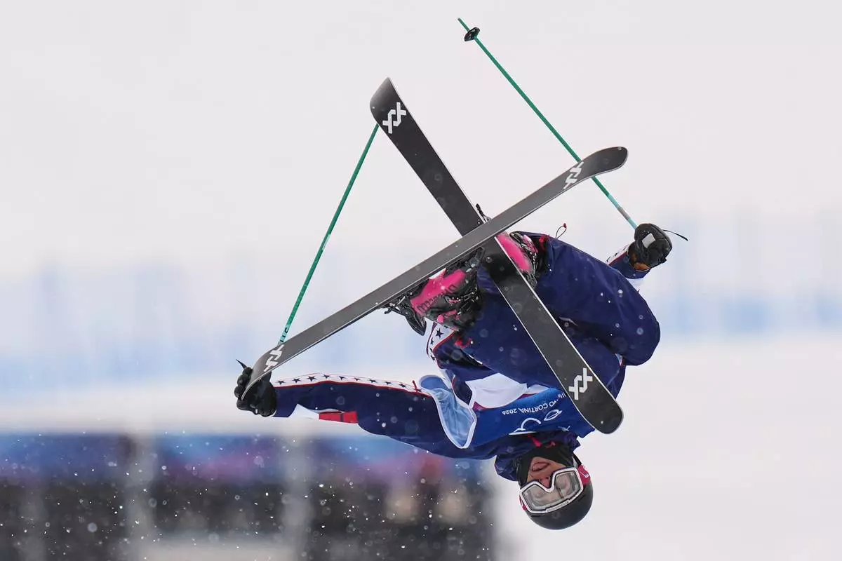 United States' Nick Goepper competes during the men's freestyle skiing halfpipe qualifications at the 2026 Winter Olympics, in Livigno, Italy, Friday, Feb. 20, 2026. (AP Photo/Julia Demaree Nikhinson)