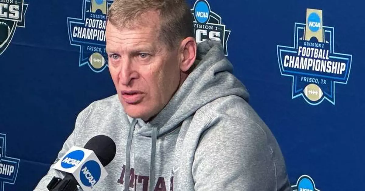 Montana's Hauck says he's retiring because he doesn't like dealing with the changes in college game