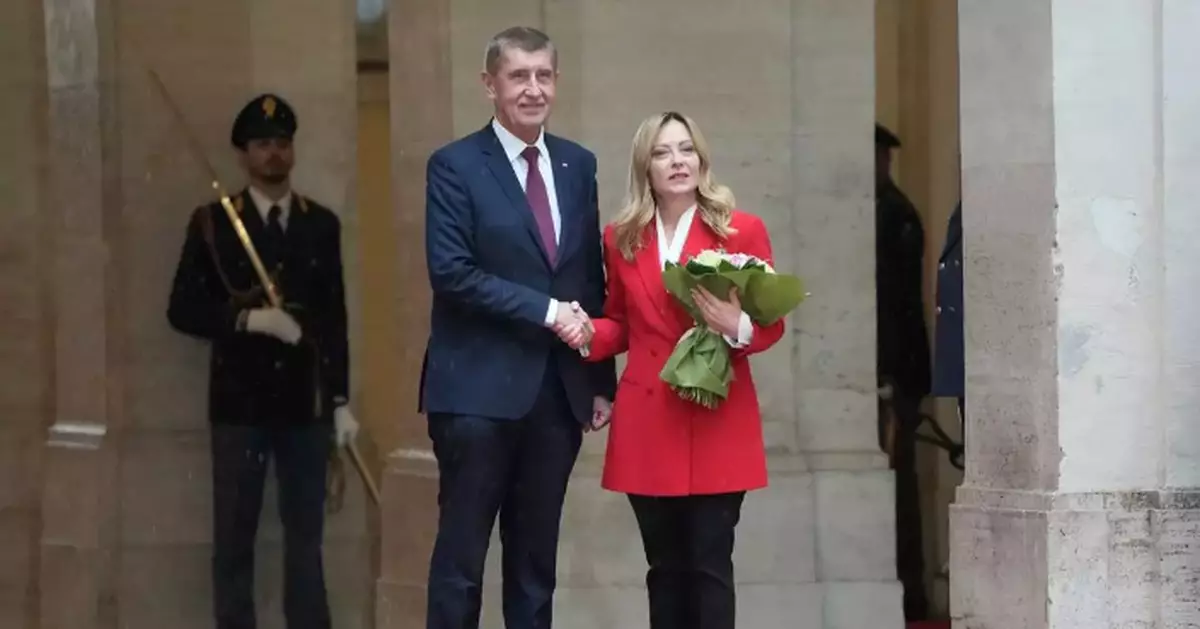 The new Czech government of populist prime minister Babiš survives parliamentary no-confidence vote