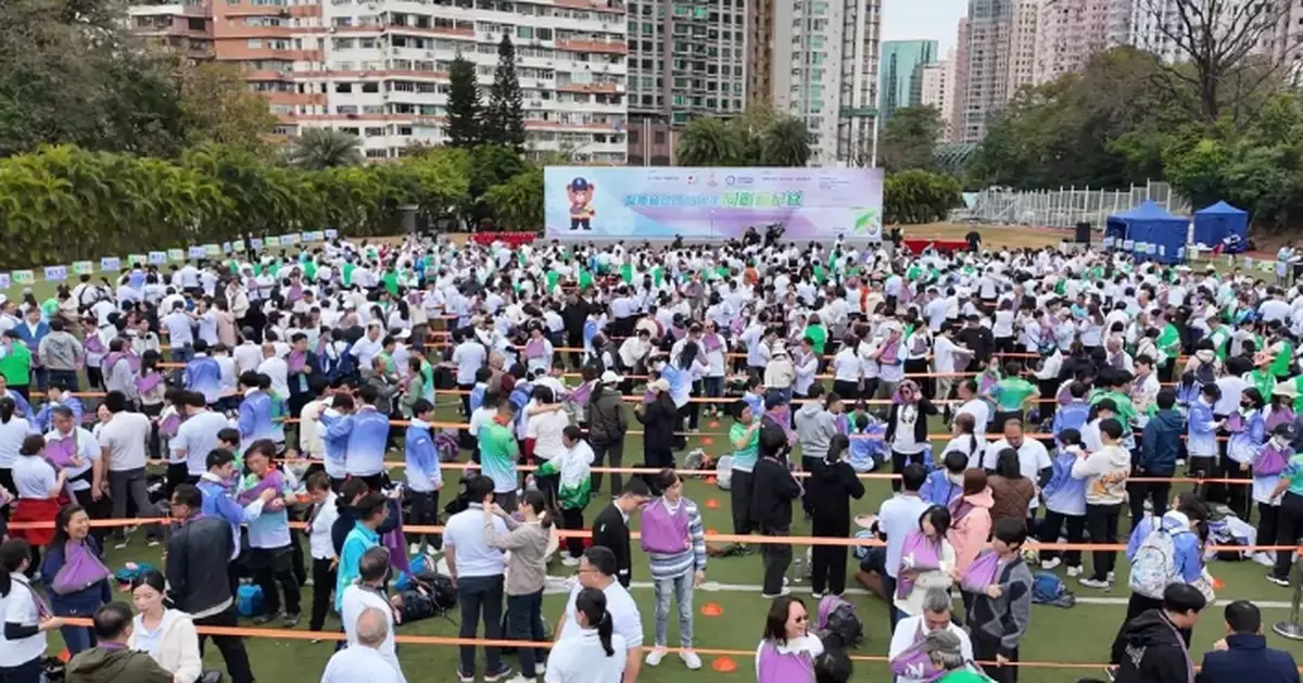 AMS Celebrates 75 Years with Guinness Record for Arm Slings at Wah Yan College Event
