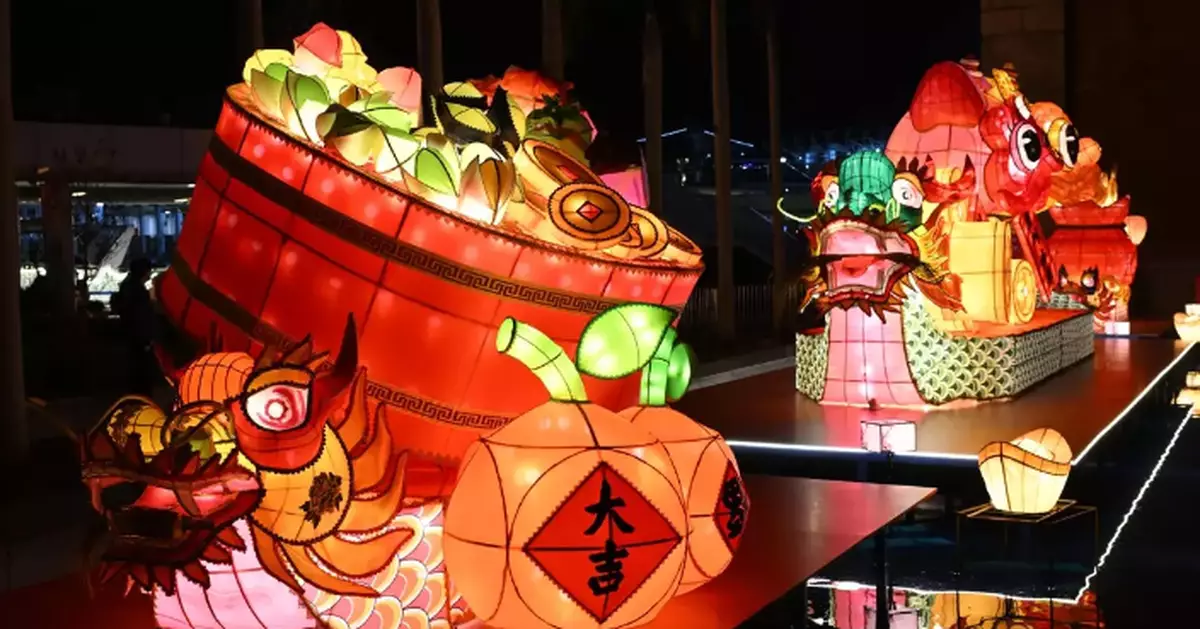 The Chinese New Year Lantern Display has been Unveiled in Tsim Sha Tsui since February 12