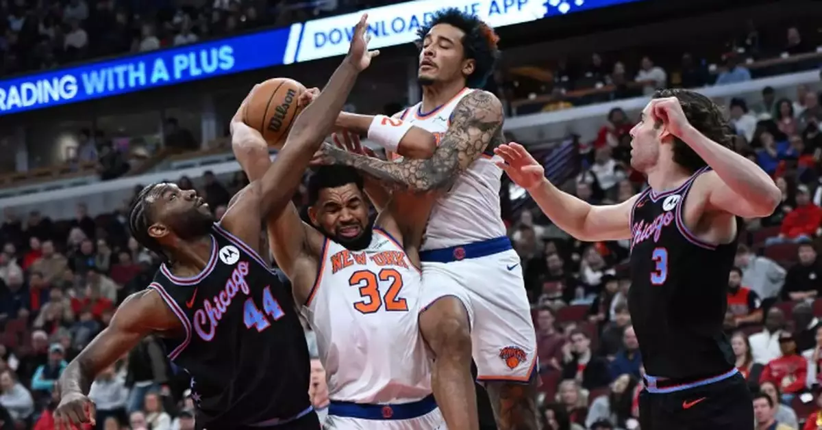 Towns has 28 points and 11 rebounds, Knicks top Bulls 105-99