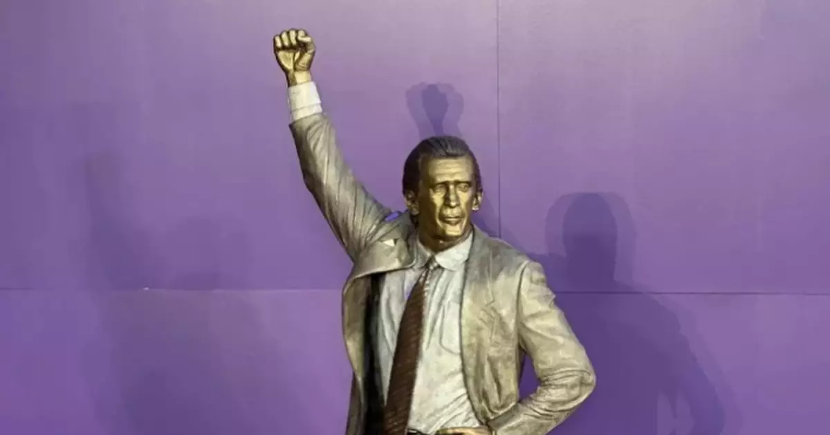 Lakers unveil statue of Pat Riley, the coaching mastermind of their 1980s Showtime era