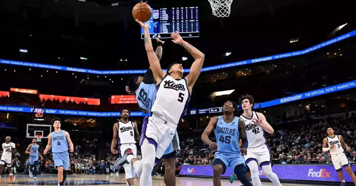 Kings stop franchise-worst 16-game skid with first road win since December