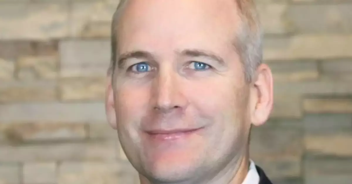 Atlantic Union Bankshares Corporation Names Alexander D. Dodd Chief Financial Officer and Updates Transition Plan