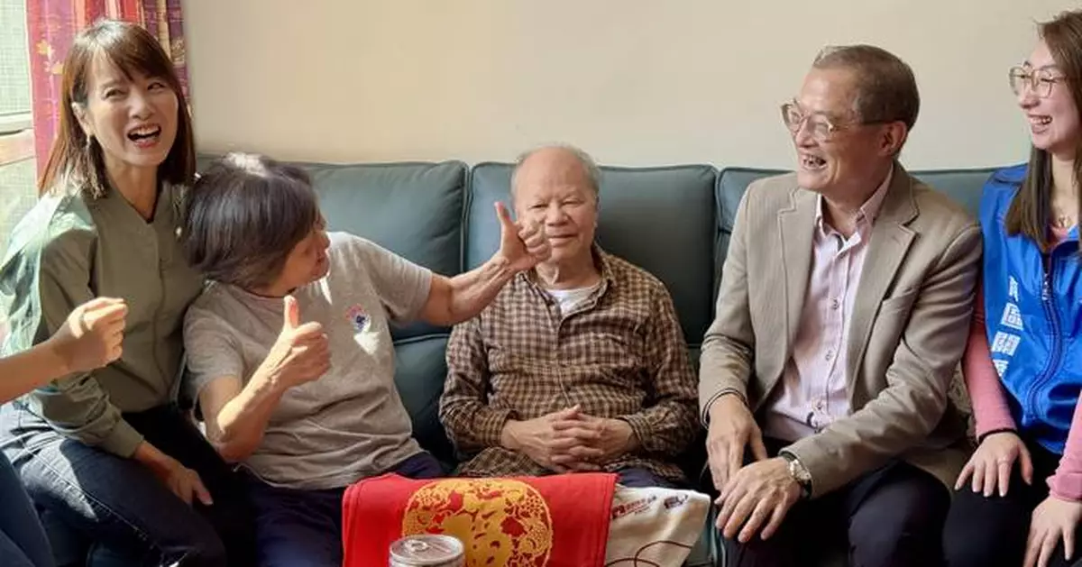 Hong Kong Officials Visit Families to Celebrate Chinese New Year and Distribute Blessing Bags Across Districts.