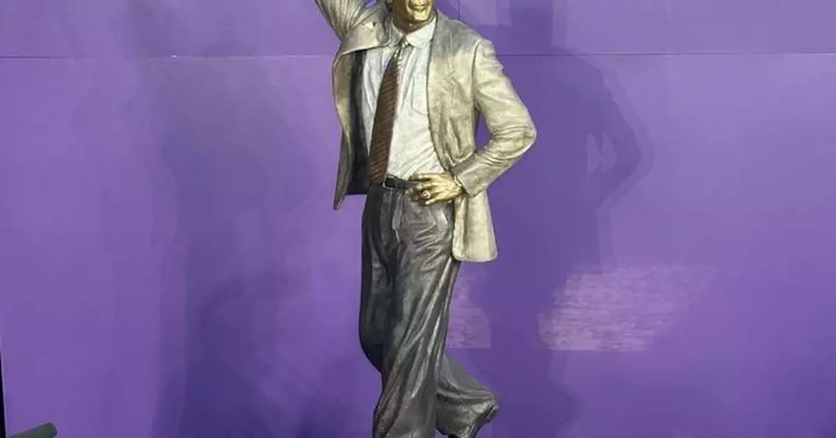 Lakers unveil statue of Pat Riley, the coaching mastermind of their 1980s Showtime era