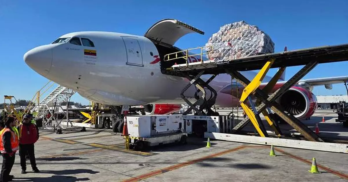 Valentine flower imports increase at Miami airport, despite tariffs and higher costs, officials say