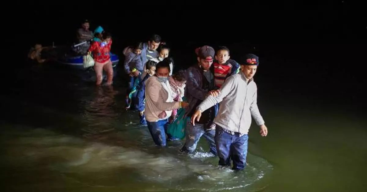 Judge orders Trump administration to bring back 3 families deported to Honduras, other countries