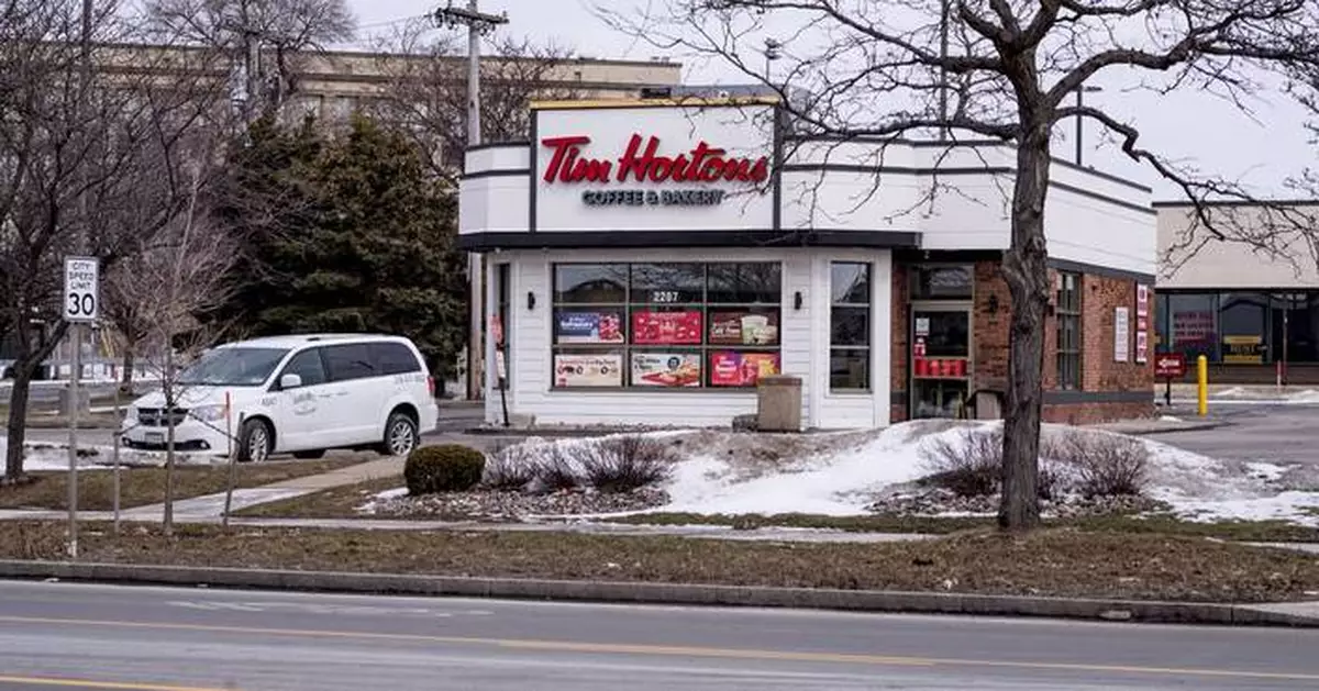 Video shows nearly blind refugee being released by Border Patrol, 5 days before his death