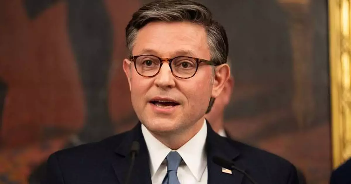 Speaker Johnson faces tough choices as partial government shutdown drags and debate over ICE deepens