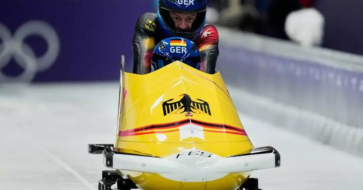 Germany's Johannes Lochner starts fast in Olympic 2-man bobsled race. Del Duca in medal hunt for US