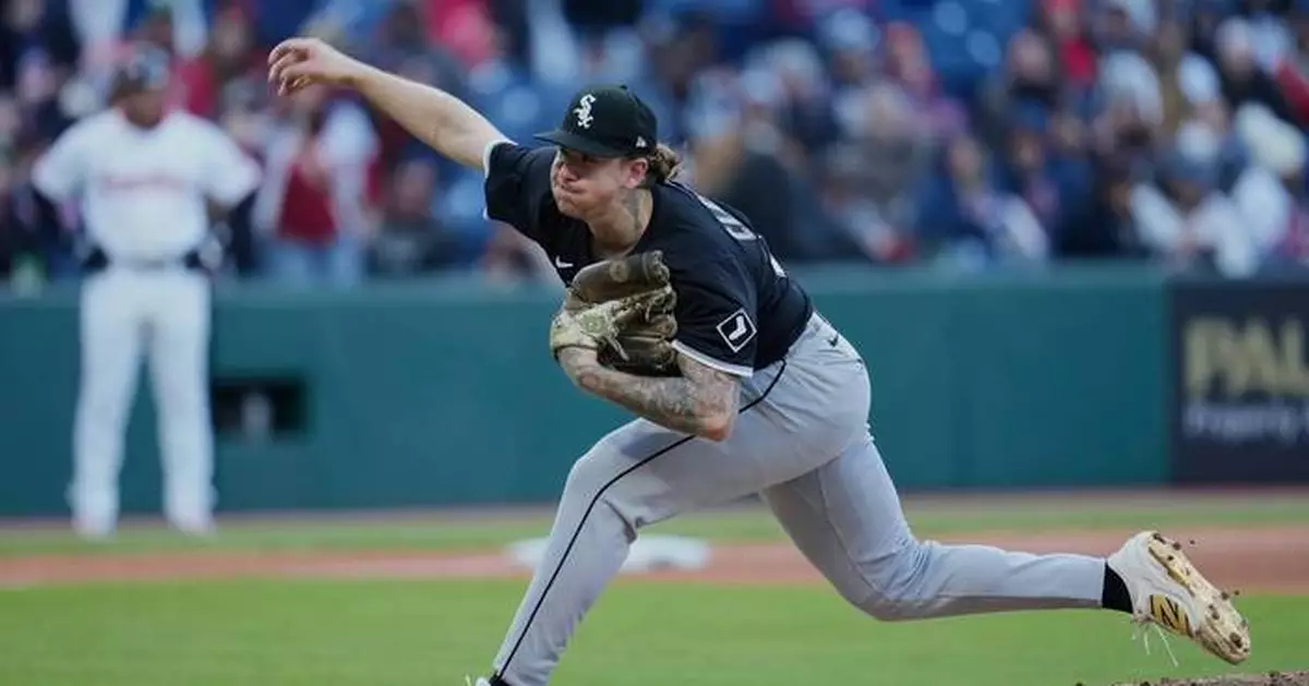 Right-hander Mike Clevinger agrees to minor league contract with Pittsburgh Pirates