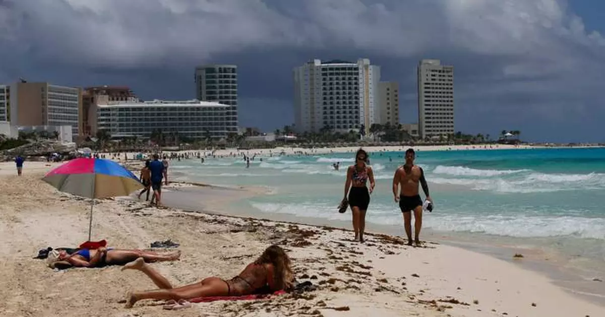 Experts urge informed planning for spring break in Mexico after cartel-related violence