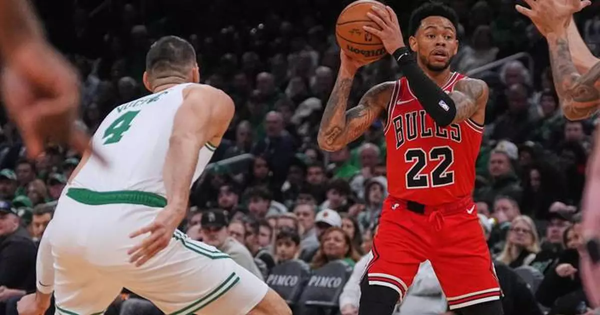 Bulls say guard Anfernee Simons still recovering from left wrist fracture