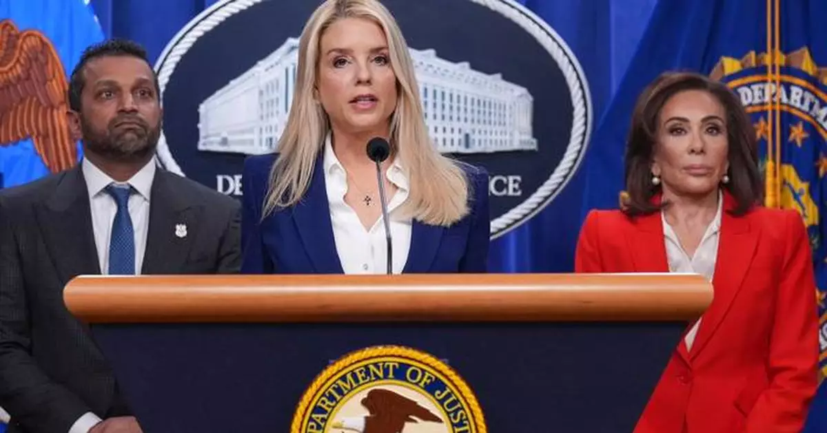 Bondi dismisses concerns over Gabbard's role in FBI search of  Georgia election hub