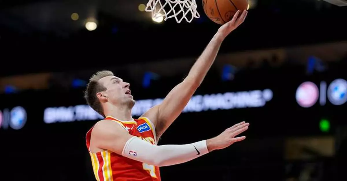 Lakers acquire 3-point shooter Luke Kennard from busy Hawks for point guard Gabe Vincent