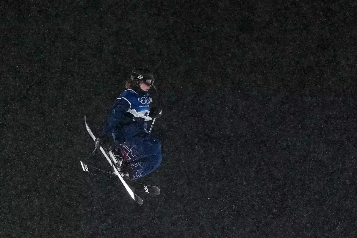 Britain's Kirsty Muir competes during the women's freestyle skiing big air finals at the 2026 Winter Olympics, in Livigno, Italy, Monday, Feb. 16, 2026. (AP Photo/Lindsey Wasson)