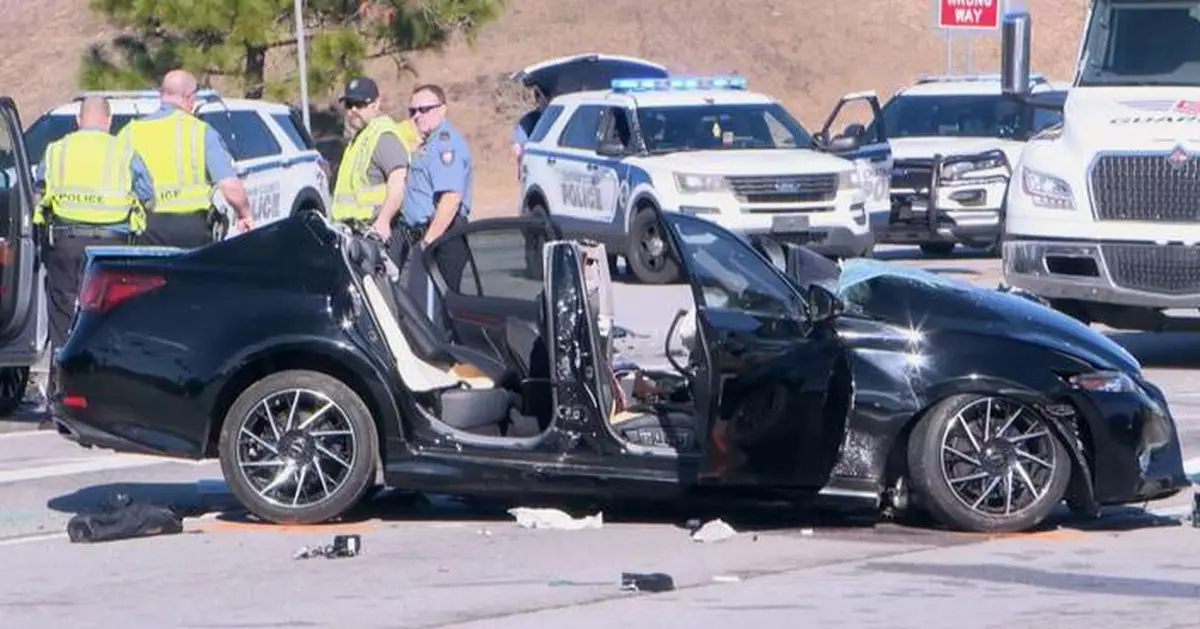 Driver fleeing ICE officers crashes, killing a Georgia teacher, authorities say